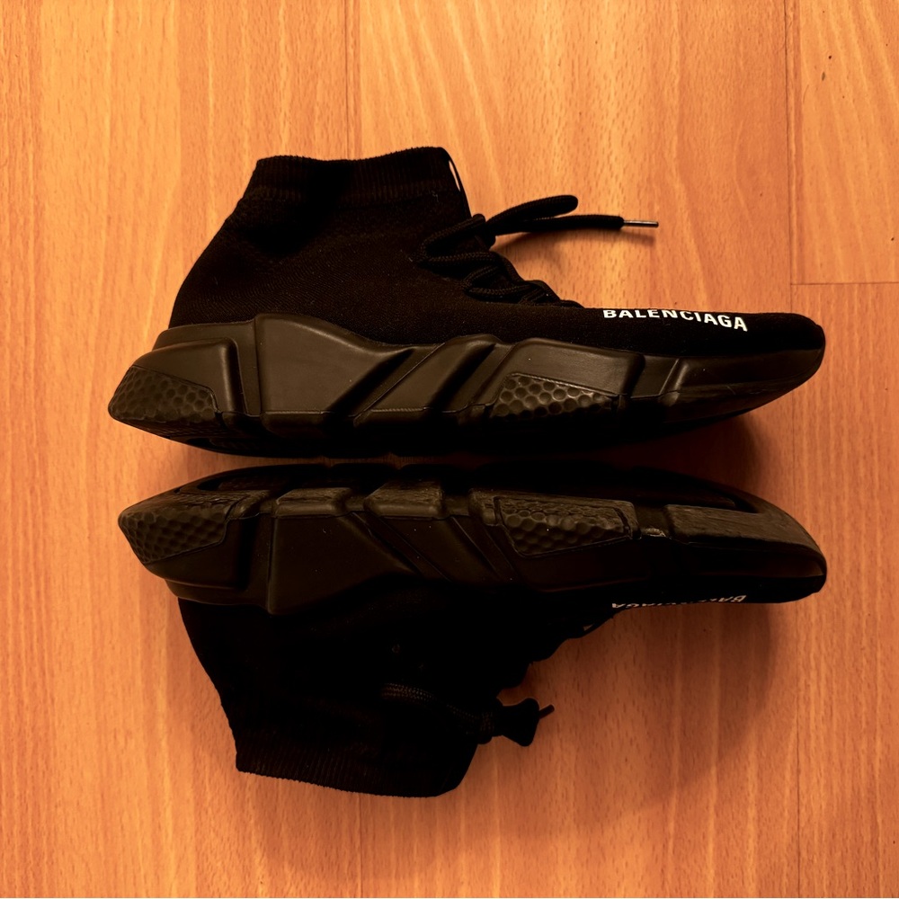 Must go Moving sale! Balenciaga Speed Recycled Knit Sneakers Black - Picture 7 of 11